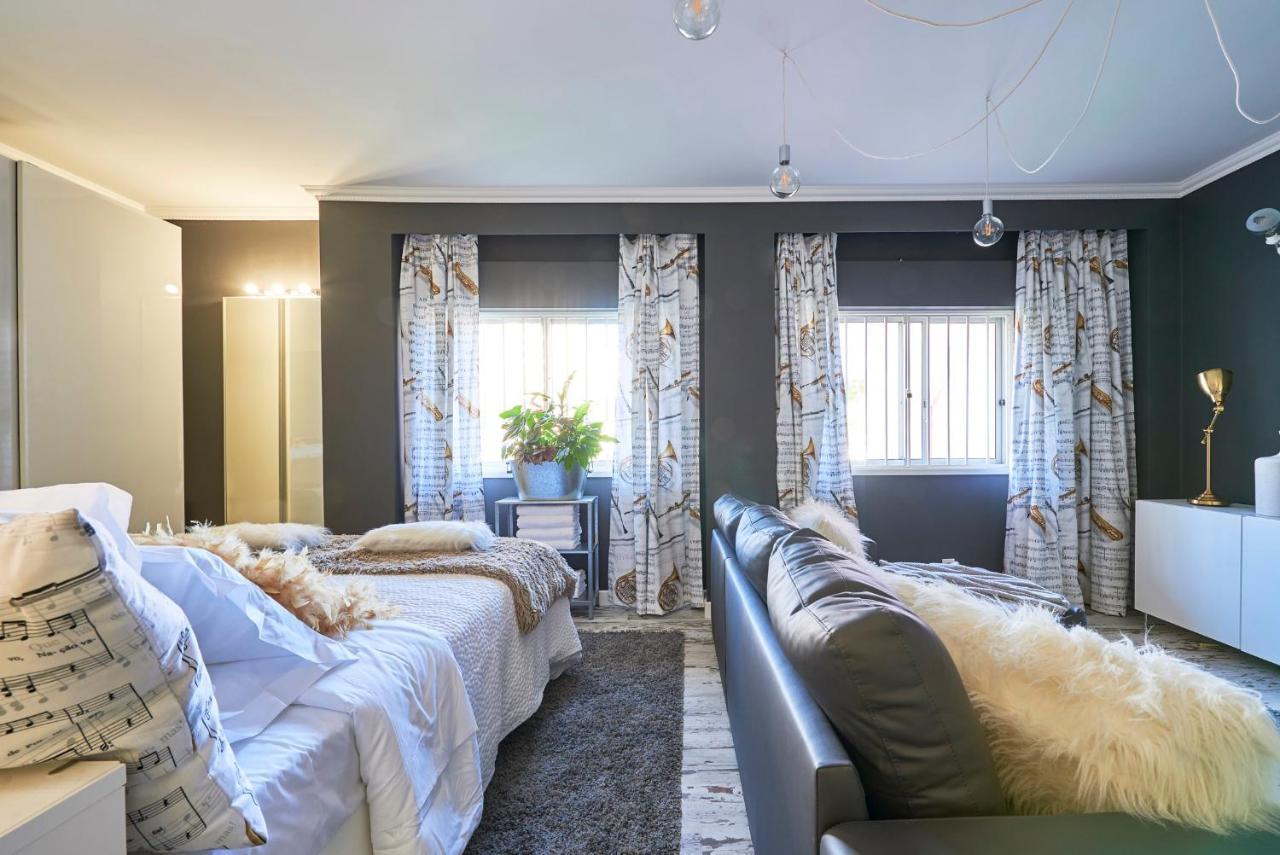 In Bed With Lisbon - Lux4You Taguspark Massama Luaran gambar