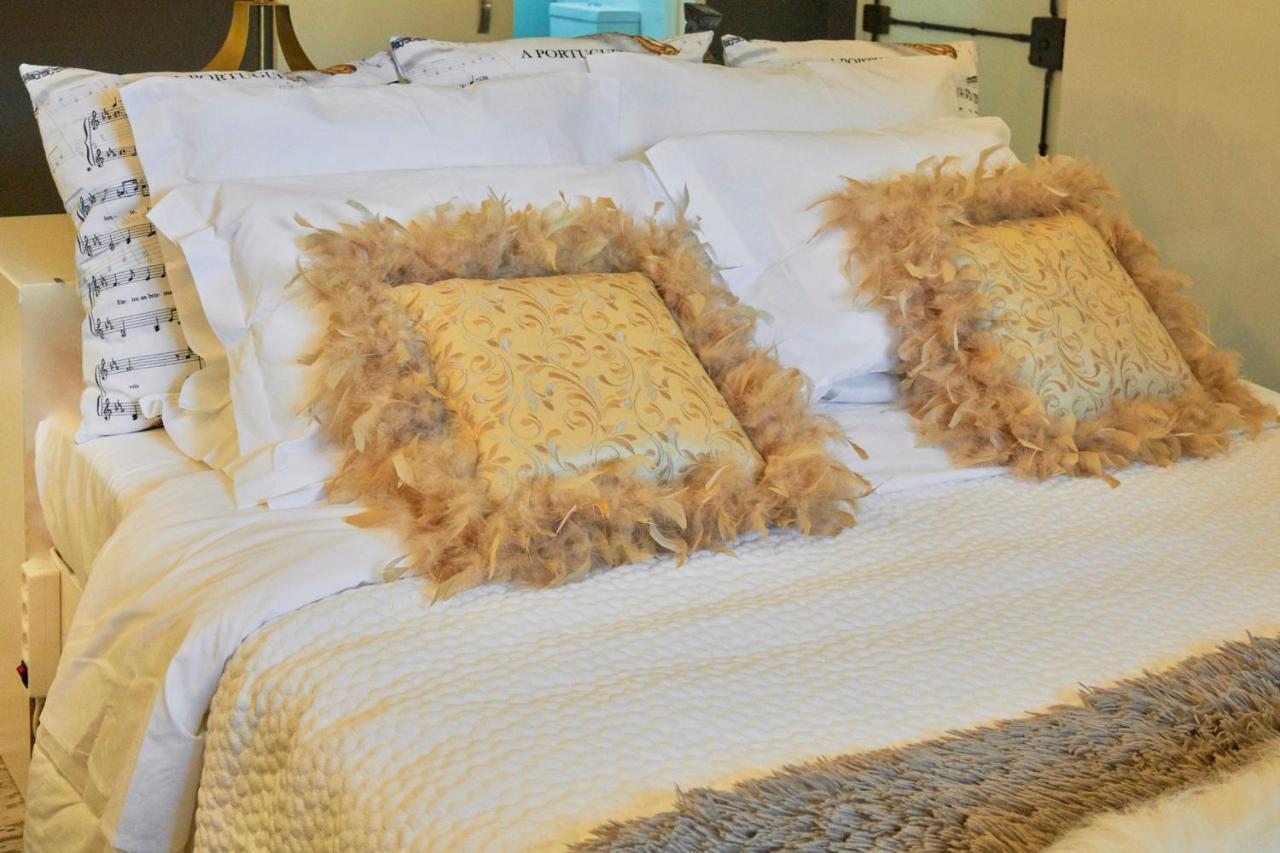In Bed With Lisbon - Lux4You Taguspark Massama Luaran gambar